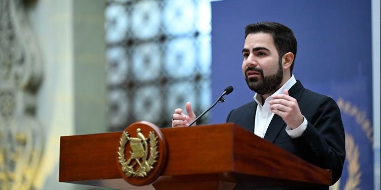 Secretario Santiago Palomo. / Foto: Byron de la Cruz