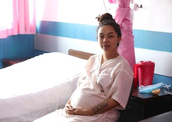 El control prenatal disminuye los riesgos en el embarazo y permite a los médicos diagnosticar, tratar o manejar afecciones de forma oportuna. / Foto: IGSS.