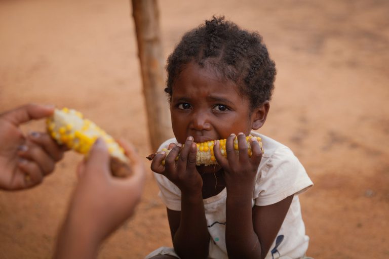 El mundo retrocedió en el combate del hambre desde 2