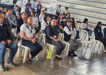 Por segundo día realizan la décimo novena jornada de servicios integrados en Jalapa
