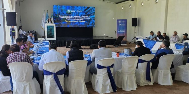 Pronacom presenta oportunidades de inversión con regímenes especiales para fortalecer la economía