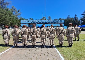 Graduación de la promoción 70-2024 de Reservistas Militares en Santa Cruz del Quiché