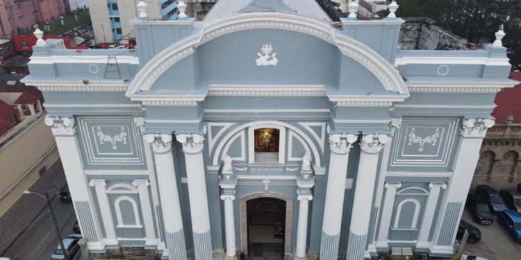 Presentan la restauración de la fachada del templo de San Francisco