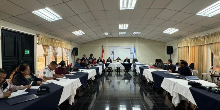 Desarrollan reunión de la mesa multisectorial de seguridad en Totonicapán