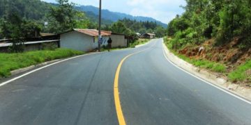 Guatemaltecos con carreteras dignas es la meta de este Gobierno. / Foto: CIV.