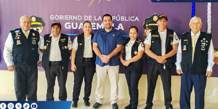 Generación de Héroes, un acto de solidaridad con las familias del personal policial de Petén