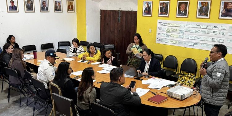 Reunión para el fortalecimiento de la Codesan en Quiché
