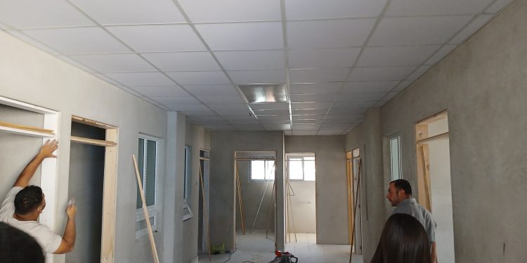 Supervisan avances de la construcción del CAIMI en Nueva Santa Rosa