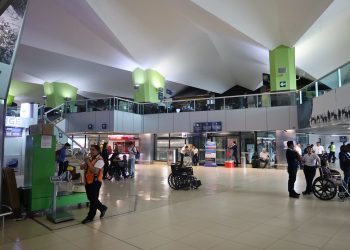 Presentan fases de recuperación del Aeropuerto Internacional La Aurora