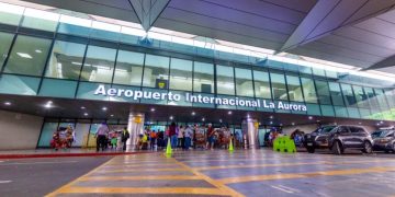 SECCATID implementa campaña No te Dejes Engañar, en Aeropuerto La Aurora