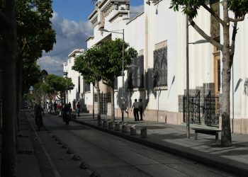 Fachada de Casa Presidencial y SOSEP. / Foto: Alvaro Interiano.