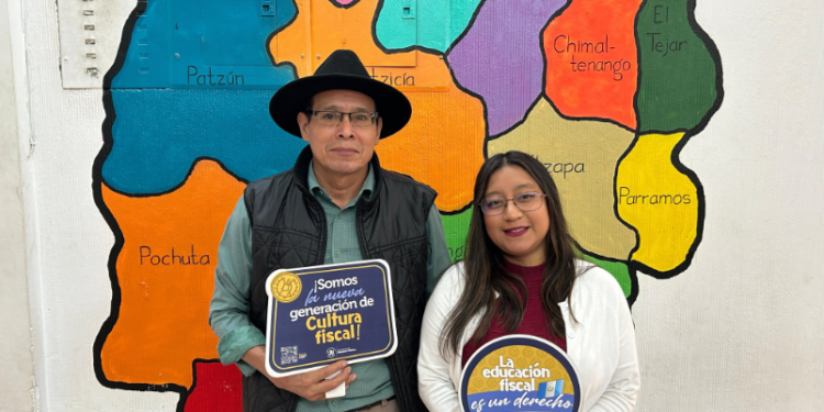 Sociedad civil participa en capacitación sobre cultura fiscal. / Foto: Minfin.