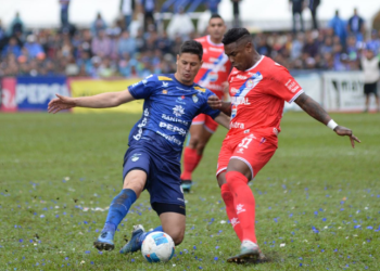 Cobán Imperial pone en jaque a Xelajú en la final del Apertura 2024