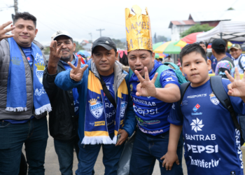 Cobán Imperial pone en jaque a Xelajú en la final del Apertura 2024