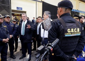 El presidente Bernardo Arévalo reitera que la droga que se decomisó en República Dominicana no pasó por Guatemala.