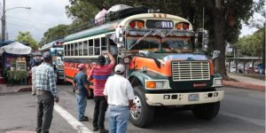 Ministerio de Desarrollo Social informa que ha dado cumplimiento para implementar el subsidio al transporte público departamental gratuito para beneficio de los adultos menores. / Foto: Archivo AGN.