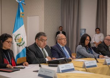 La Academia de Diplomacia “Antonio José de Irisarri” impartió diplomado a los migrantes en Estados Unidos y México. / Foto: cortesía Minex