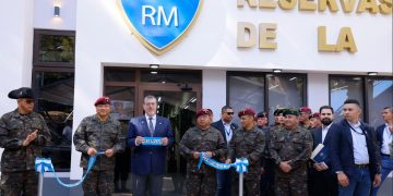 Ministro de la Defesa destaca modernización del Ejército este año. / Foto: Daniel Ordoñez y Gilber García.