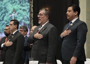 Presidente Arévalo firma dos iniciativas de ley contra la corrupción