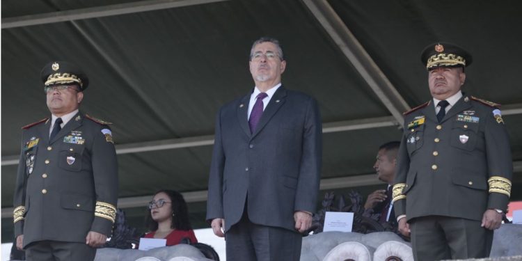 Presidente participa en la graduación de cadetes de la promoción 160 de la Escuela Politécnica