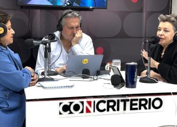 La primera dama de la Nación y la secretaria de SOSEP participaron en una entrevista. / Foto: Carlos Aguilar.