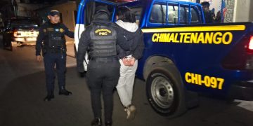 La PNC, llevó a cabo varios operativos, recuerda a la ciudadanía que puede reportar cualquier actividad sospechosa a través del número policial. / Foto: PNC