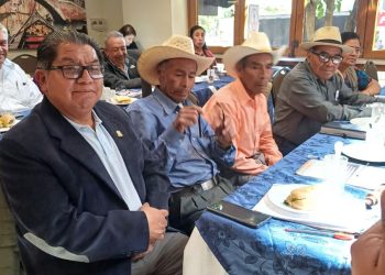 Socializan acuerdos y compromisos entre pueblos indígenas y los 22 gobernadores
