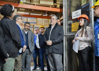 El gobierno reafirma su compromiso de garantizar el derecho a la salud. Adequiere medicamentos y equipo médico por medio de UNOPS