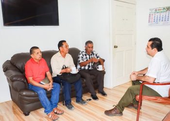 Coordinan acciones para impulsar mejoras en la infraestructura vial de Petén