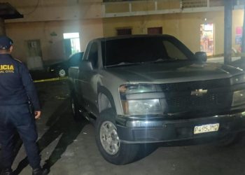 Las autoridades continúan investigando para esclarecer la ruta de transporte de cocaína y posibles cómplices. / Foto: PNC