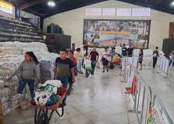 Entregan alimentos a familias en riesgo de inseguridad alimentaria. / Foto: MAGA.