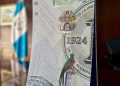 Billete conmemorativo de un quetzal