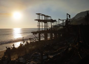 Cancillería mantiene número de emergencia para atender a guatemaltecos por incendios en Los Ángeles