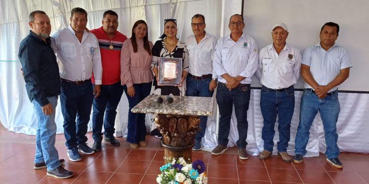 Reconocen trabajo y compromiso de la gobernadora departamental de Jutiapa