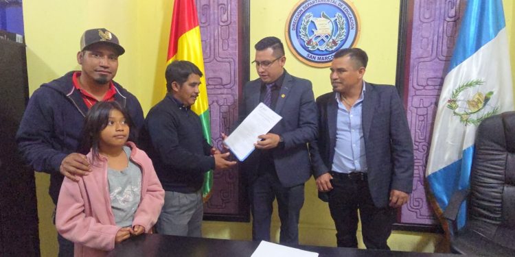 Nuevo establecimiento educativo en San Miguel Ixtahuacán, San Marcos