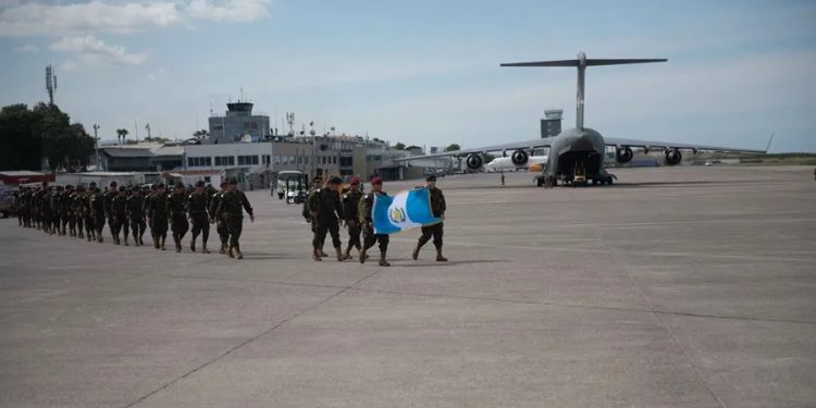 Con la llegada de otros 75 policías militares de nuestro país, suman ya 150 el contingente de soldados guatemaltecos que contribuyen para la seguridad de Haití.