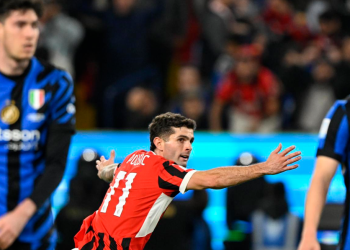 Milan conquista el Derby de la Madonina y se lleva la Supercopa de Italia