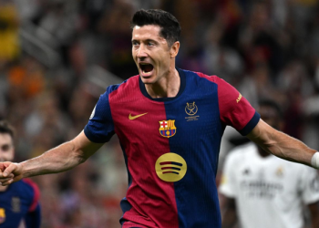 Barcelona arrasa al Madrid con un demoledor 5-2 en la Supercopa de España