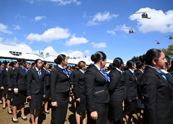 Hoy dio inicio la formación profesional de una nueva promoción de policías alumnos en la Academia de la Policía Nacional Civil. / Foto: Byron de la Cruz