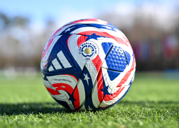 FIFA presenta el balón para el Mundial de Clubes 2025