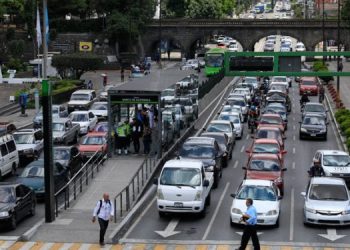 Comuna capitalina efectúa cambios en sistema de semáforos. / Foto: DCA.