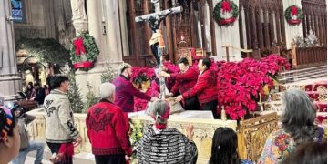 Consulado guatemalteco en Nueva York participa en misa en honor al Señor de Esquipulas