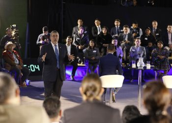 Diálogo Abierto en la sede de la Universidad Rafael Landívar de Quetzaltenango. / Foto: A. Jacinto, D. Ordóñez y A. Interiano.