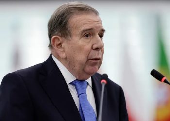El líder opositor de Venezuela, Edmundo González Urrutia, asegura en Argentina que volverá a Venezuela a tomar posesión de la Presidencia.