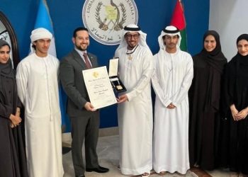 Guatemala otorga la Orden Antonio José de Irisarri al Embajador Ahmed Hatem Almenhali en Abu Dabi