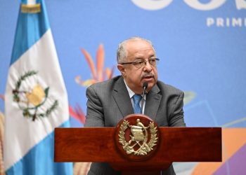 Ministro de Relaciones Exteriores, Carlos Martínez.