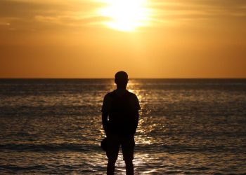 Científicos advierten sobre la aceleración del calentamiento de la superficie de los océanos.