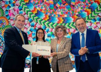 ONU Turismo entrega guía de inversión para Guatemala