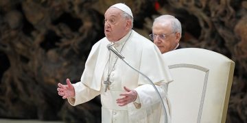 El papa Francisco exhora a buscar una solución a la crisis en la República Democrática del Conco (RDC). /Foto: tomada del diario Afa & Omega en web