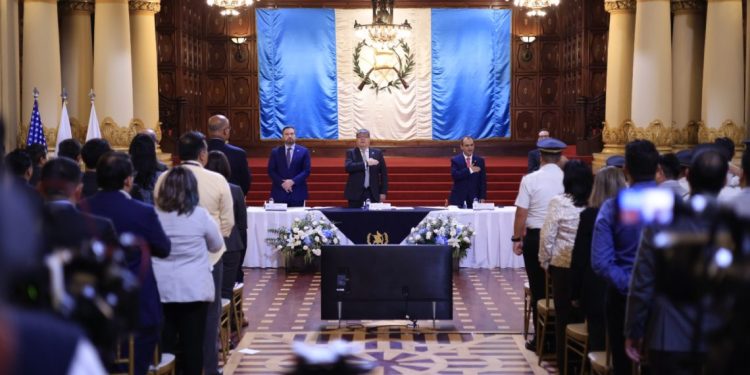 Presentación del tablero de datos de la Pladeic en julio de 2024. / Foto: Gilber García.